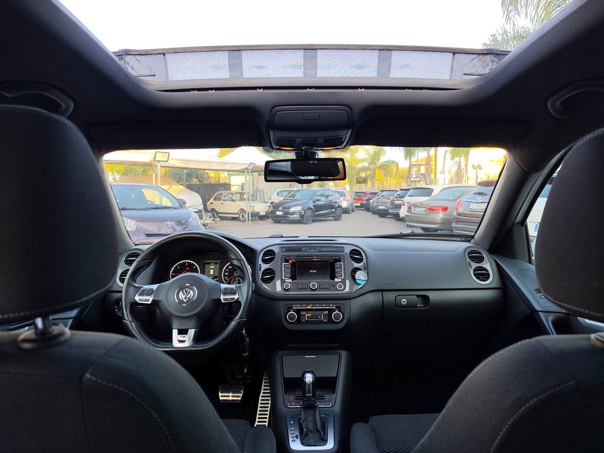 Volkswagen Tiguan 2.0 TDI 177 CV 4MOTION DSG R-Line BlueMotion Tech. (16)