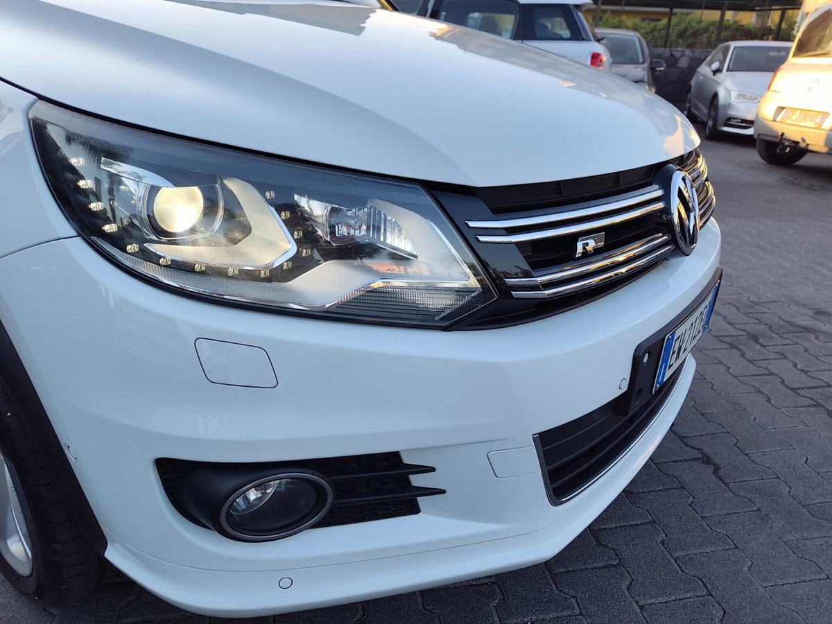 Volkswagen Tiguan 2.0 TDI 177 CV 4MOTION DSG R-Line BlueMotion Tech. (4)