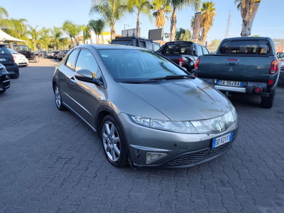 Honda Civic 1.8 i-VTEC 5p. Exclusive