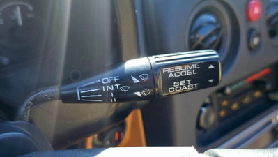 Mazda MX-5 1.8i 16V cat (10)