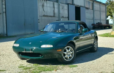 Mazda MX-5 1.8i 16V cat (8)