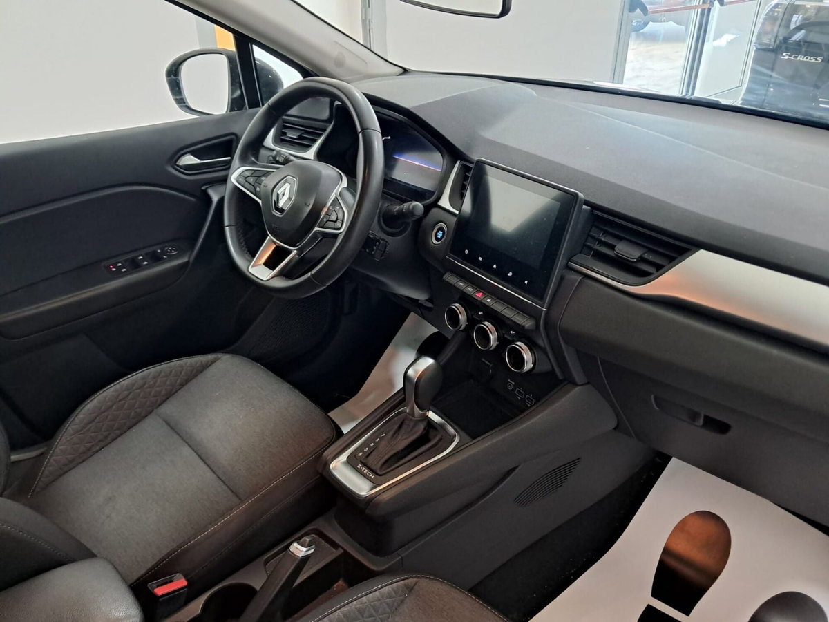 Renault Captur Mild Hybrid 140 CV Intens (12)