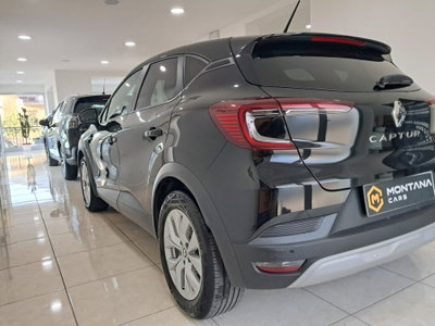 Renault Captur Mild Hybrid 140 CV Intens (6)