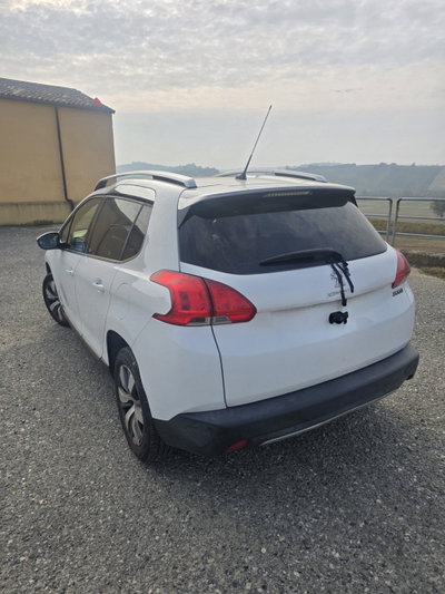 Peugeot 2008 e-HDi 92 CV Stop&Start robotizzato Allure (7)