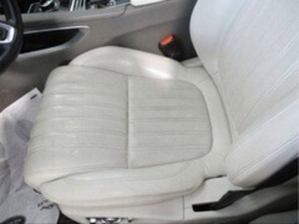 Jaguar F-Pace 2.0 D 240 CV AWD aut. Portfolio (8)