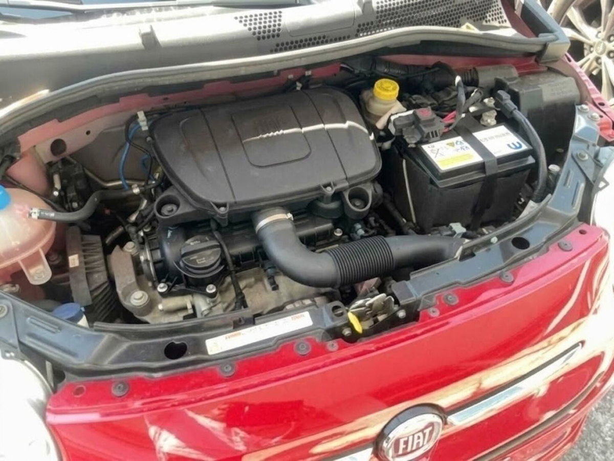 Fiat 500 1.0 Hybrid Cult (6)