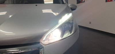 Peugeot 208 75 5 porte Active (14)