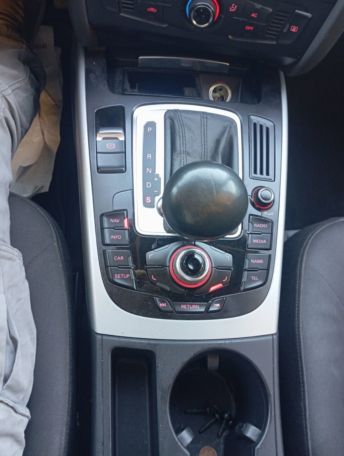 Audi A4 Avant 2.0 TDI 143CV F.AP. multitronic Advanced (19)
