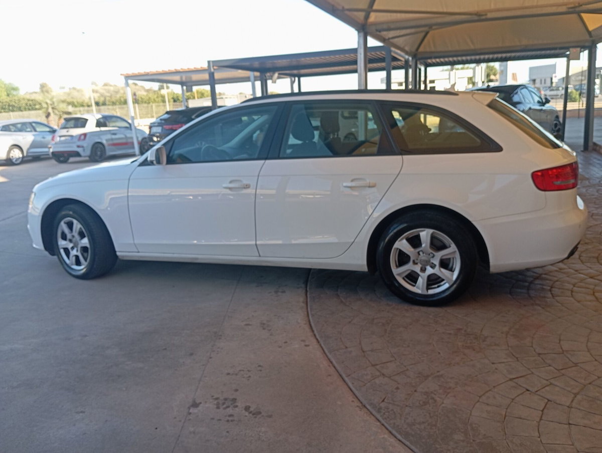 Audi A4 Avant 2.0 TDI 143CV F.AP. multitronic Advanced (4)