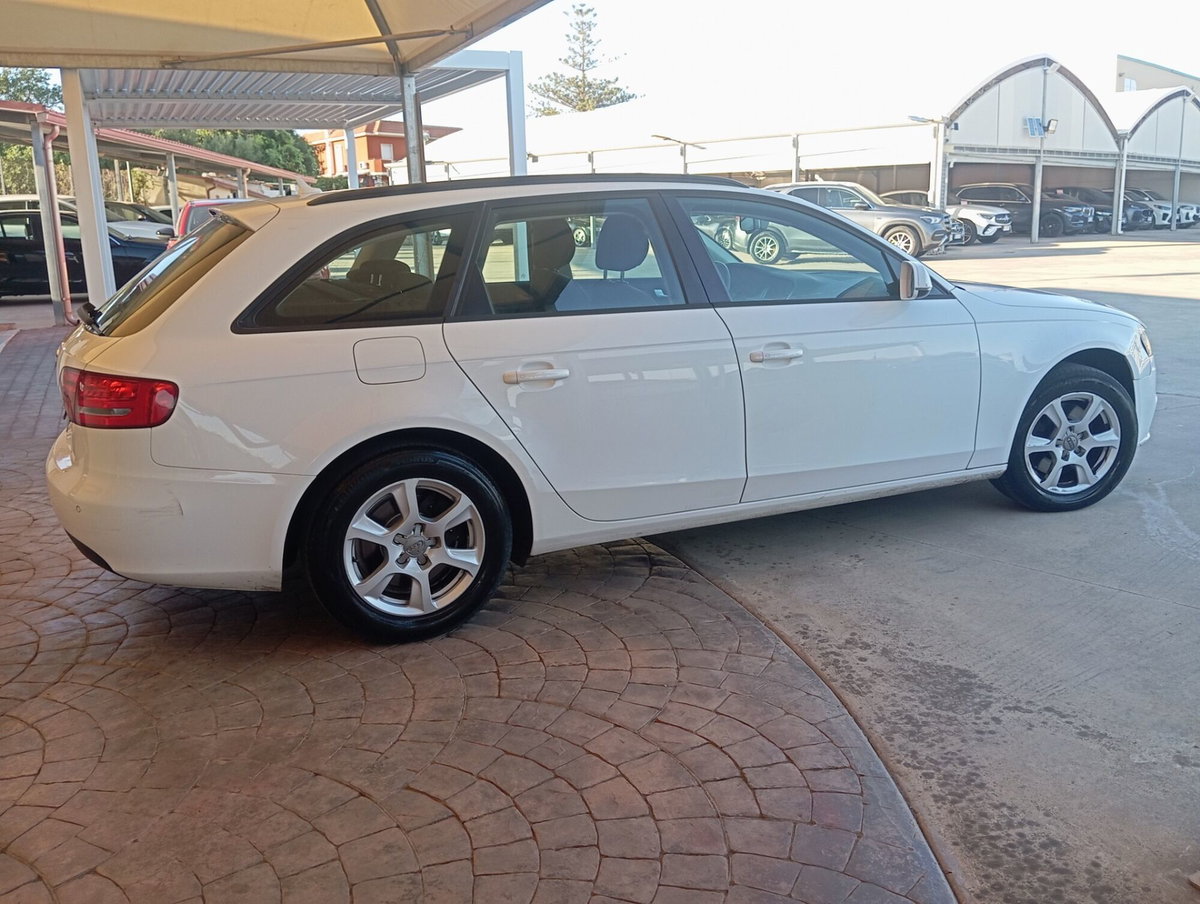 Audi A4 Avant 2.0 TDI 143CV F.AP. multitronic Advanced (7)