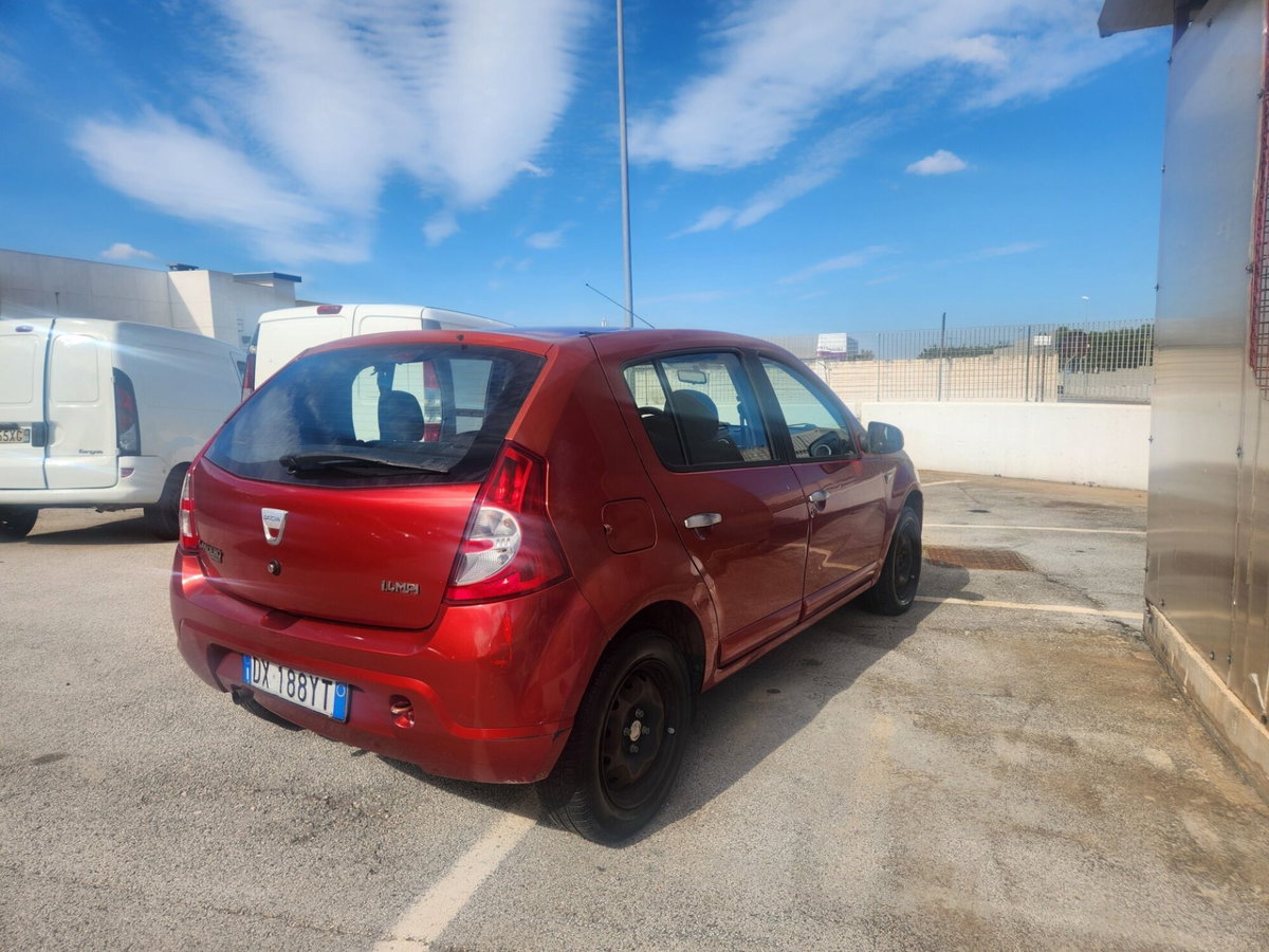 Dacia Sandero 1.4 8V GPL Ambiance (3)