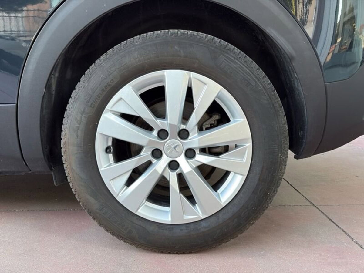 Peugeot 3008 BlueHDi 130 S&S EAT8 Active Business (9)
