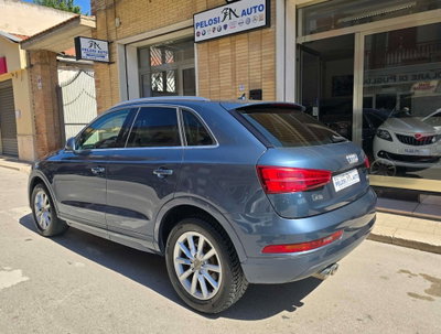 Audi Q3 2.0 TDI 120 CV S tronic Sport (4)