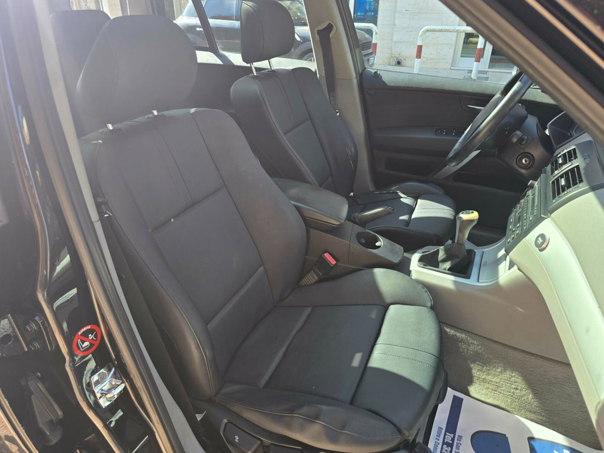 BMW X3 2.0d cat Futura (8)