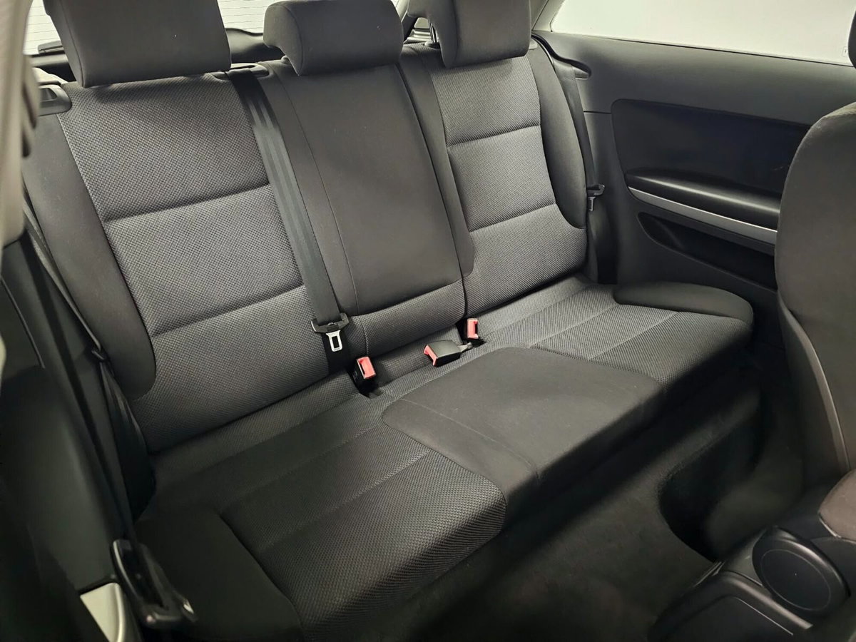 Audi A3 1.6 Attraction (14)