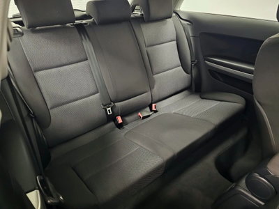 Audi A3 1.6 Attraction (14)