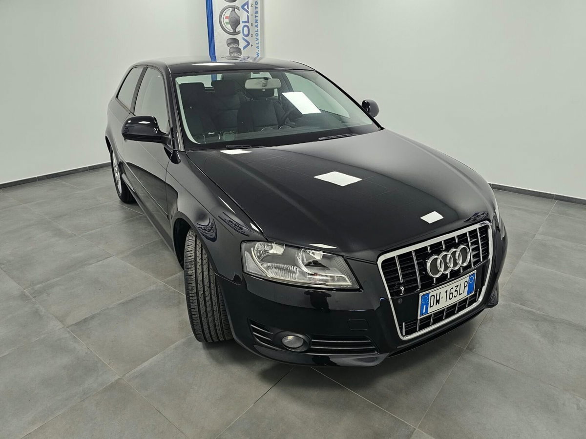 Audi A3 1.6 Attraction (3)