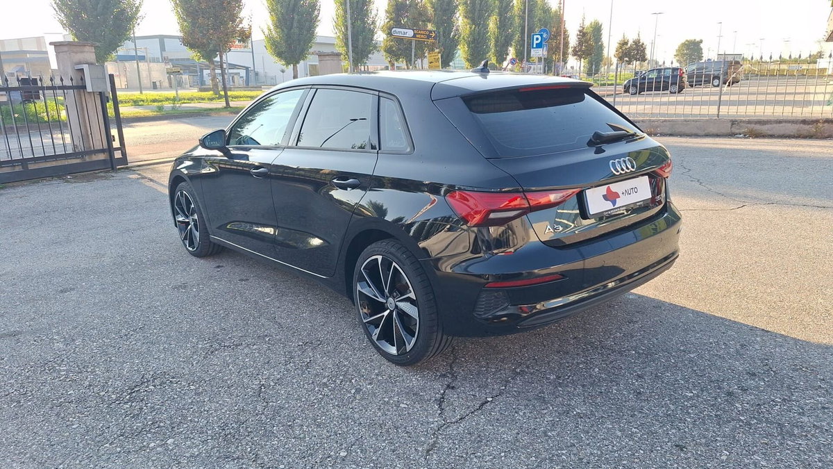 Audi A3 Sportback 35 TDI S tronic Business (8)