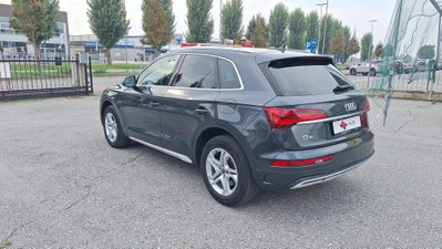 Audi Q5 45 2.0 tfsi mhev 12V S line quattro s-tronic (14)