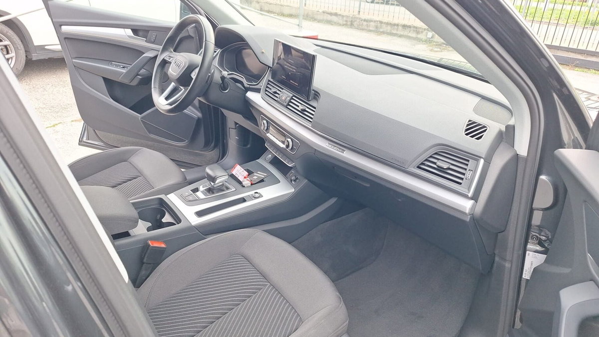 Audi Q5 45 2.0 tfsi mhev 12V S line quattro s-tronic (16)
