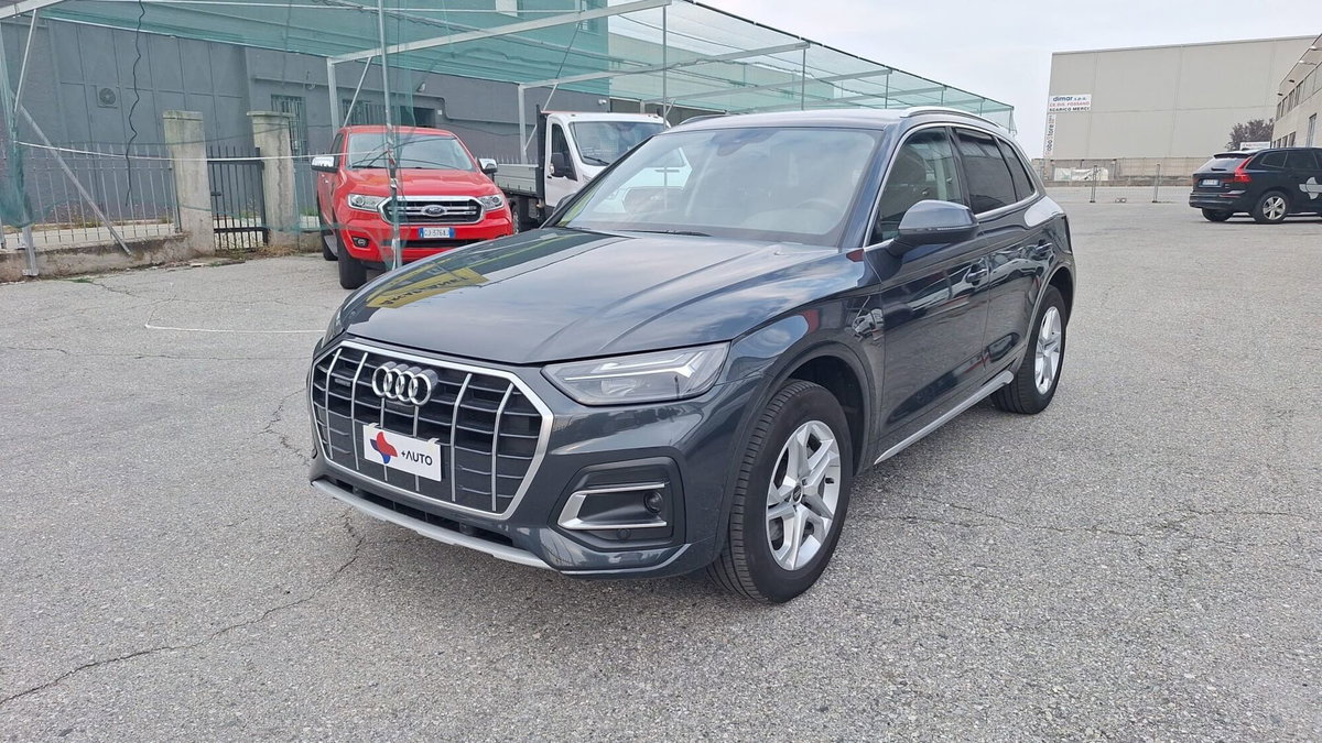 Audi Q5 45 2.0 tfsi mhev 12V S line quattro s-tronic (2)