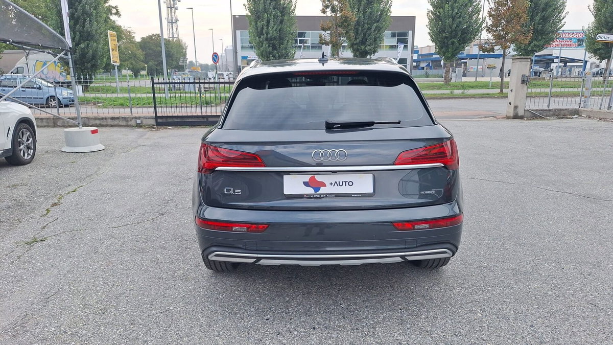 Audi Q5 45 2.0 tfsi mhev 12V S line quattro s-tronic (6)