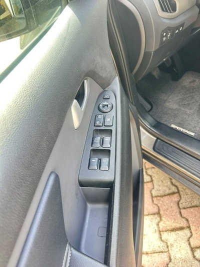 Kia Sportage 1.7 CRDI VGT 2WD Cool (16)