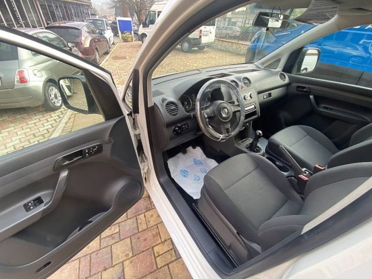 Volkswagen Caddy 2.0 Ecofuel 5p. Comfortline Maxi (12)