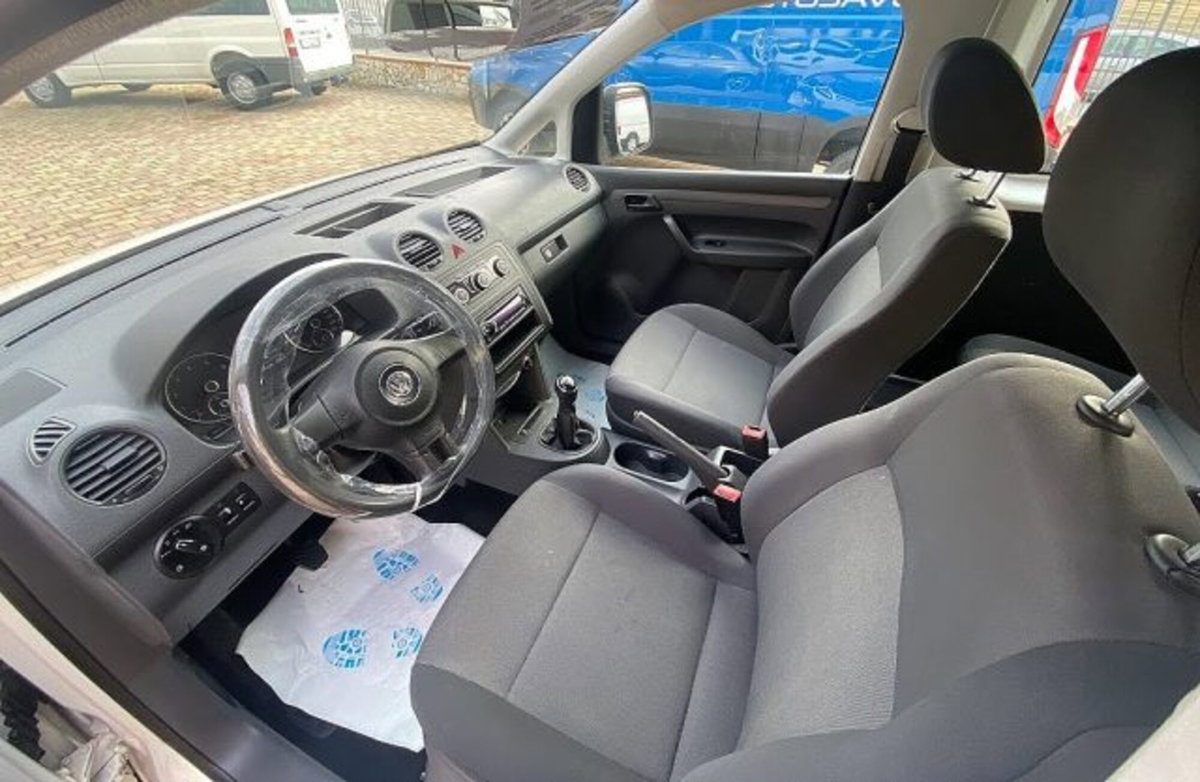 Volkswagen Caddy 2.0 Ecofuel 5p. Comfortline Maxi (15)