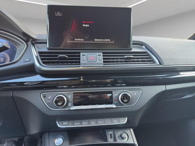 Audi Q5 40 2.0 tdi mhev 12V S line quattro s-tronic (12)