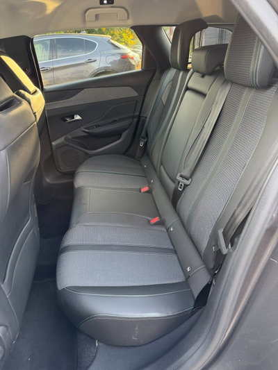 Peugeot 308 SW BlueHDi 130 S&S EAT8 Allure Pack (10)
