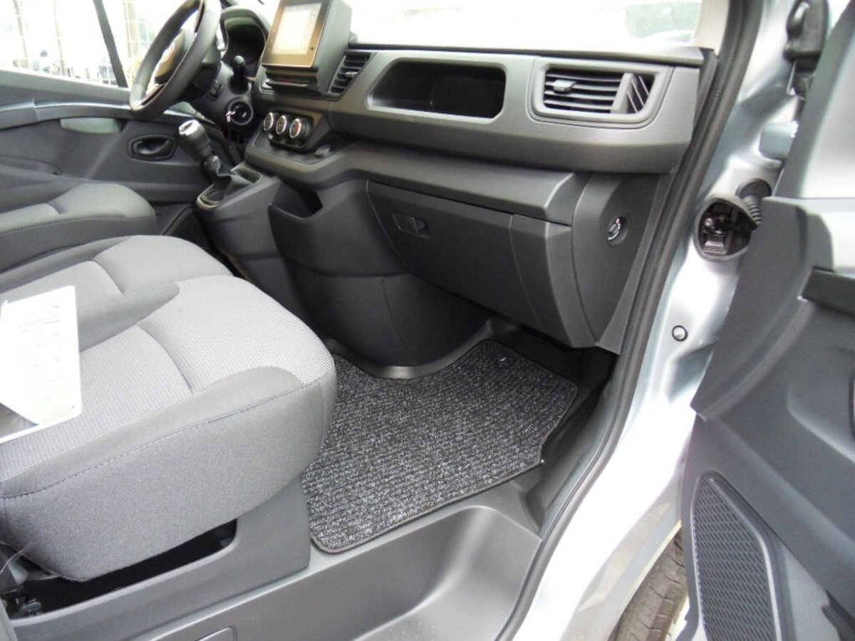 Renault Trafic Furgone BluedCi 150CV EDC PC-TN SpaceClass (11)