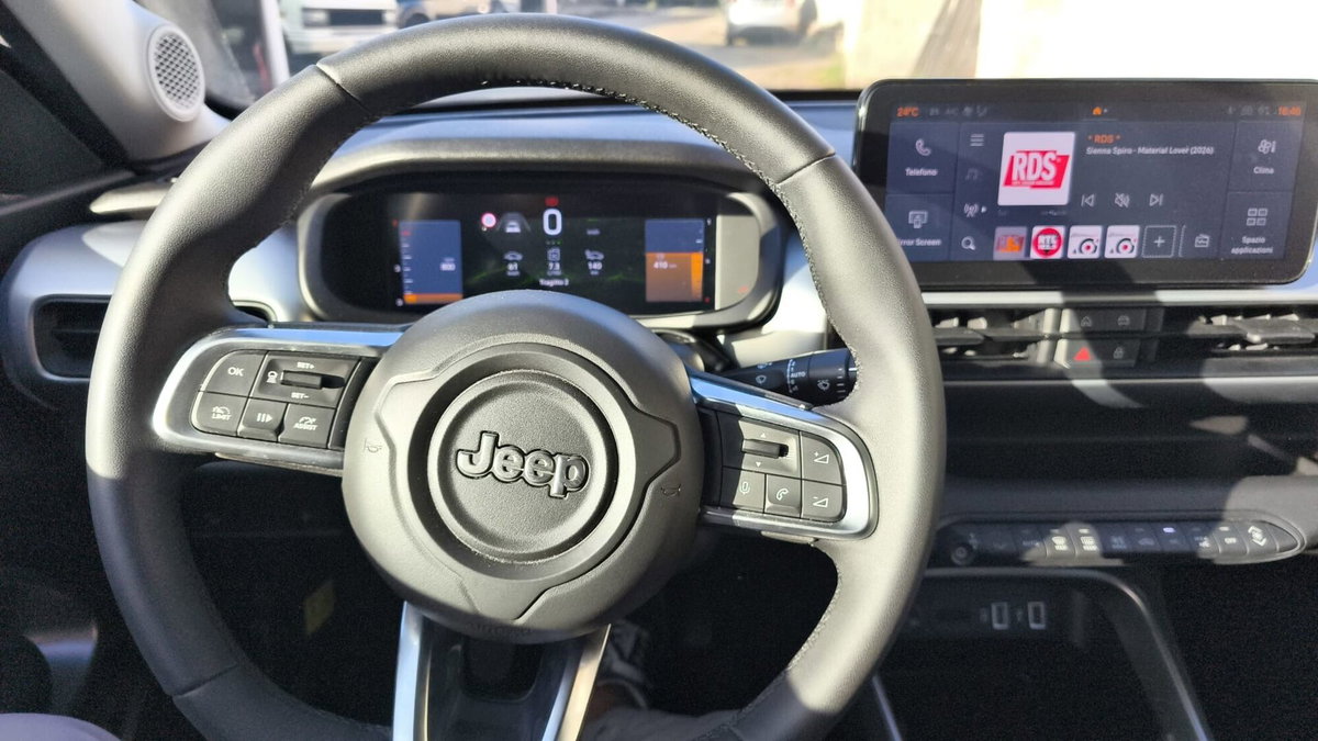 Jeep Avenger 1.2 turbo Summit fwd 100cv (4)