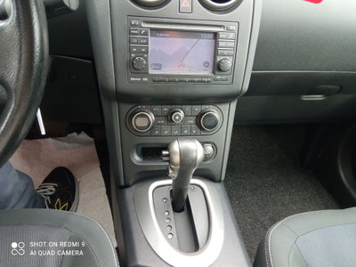 Nissan Qashqai 1.6 16V Tekna (8)