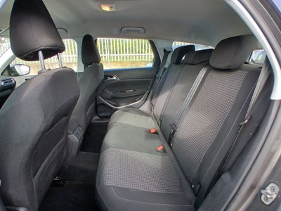 Peugeot 308 SW BlueHDi 130 S&S EAT8 Allure Pack (16)