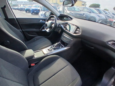 Peugeot 308 SW BlueHDi 130 S&S EAT8 Allure Pack (19)
