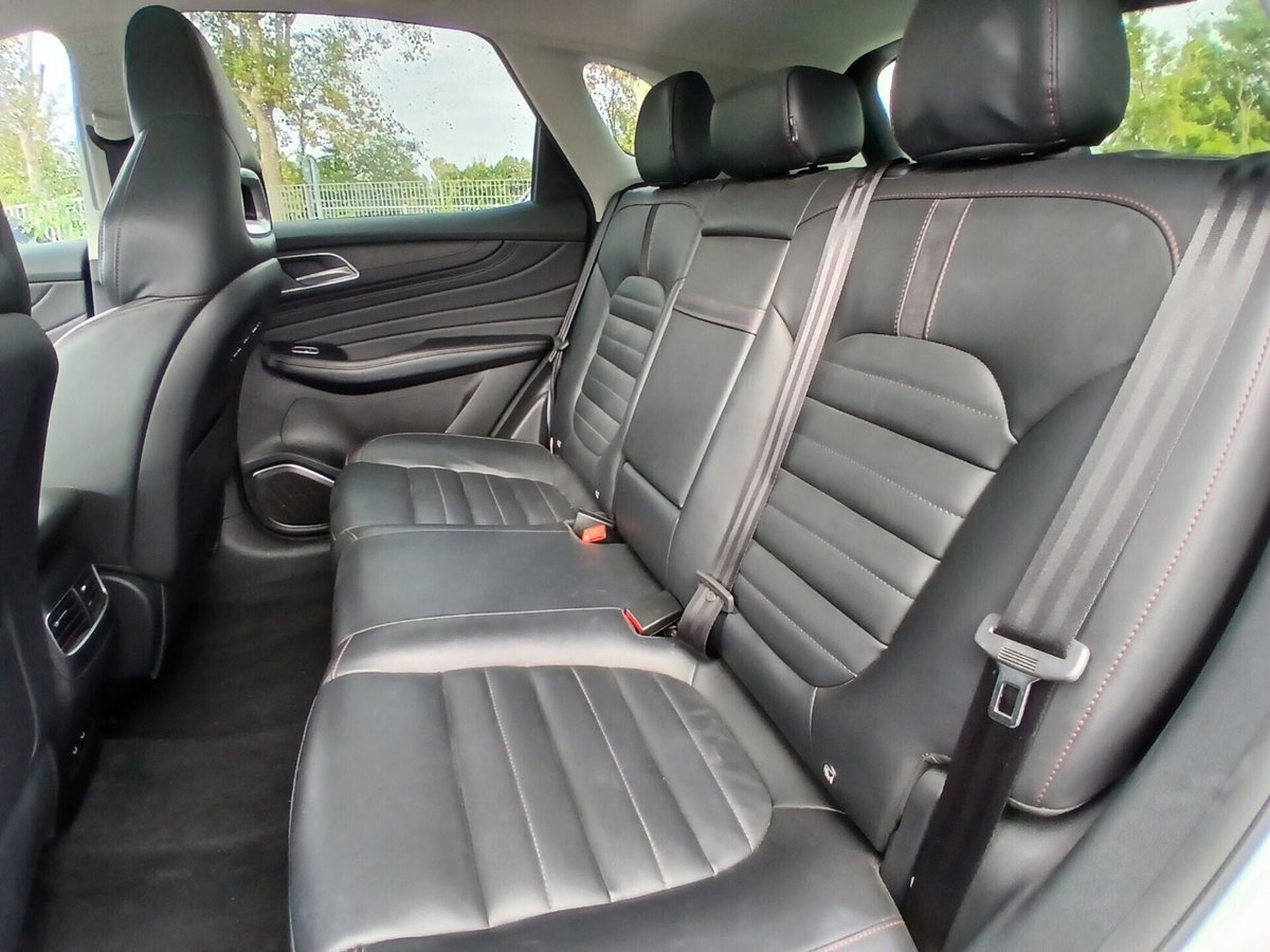 Mg HS HS 1.5T-GDI Luxury (18)