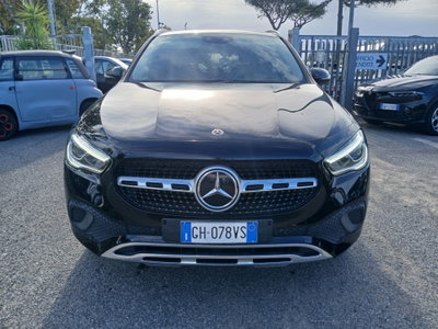 Mercedes-Benz GLA SUV 200 d Automatic Premium (2)