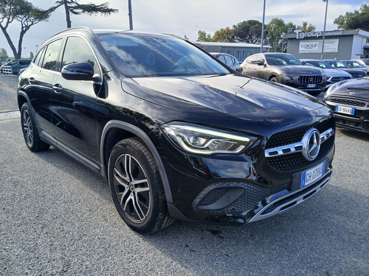 Mercedes-Benz GLA SUV 200 d Automatic Premium (3)