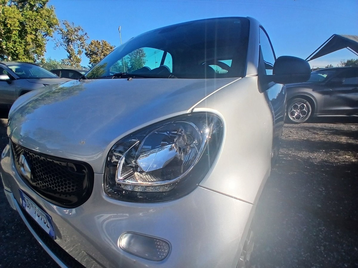smart Fortwo 70 1.0 twinamic Youngster (8)