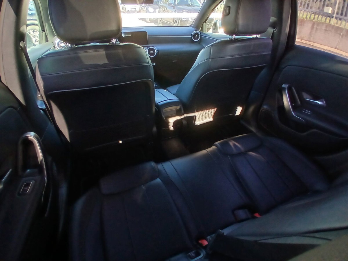 Mercedes-Benz Classe A 180 Automatic Sport (13)