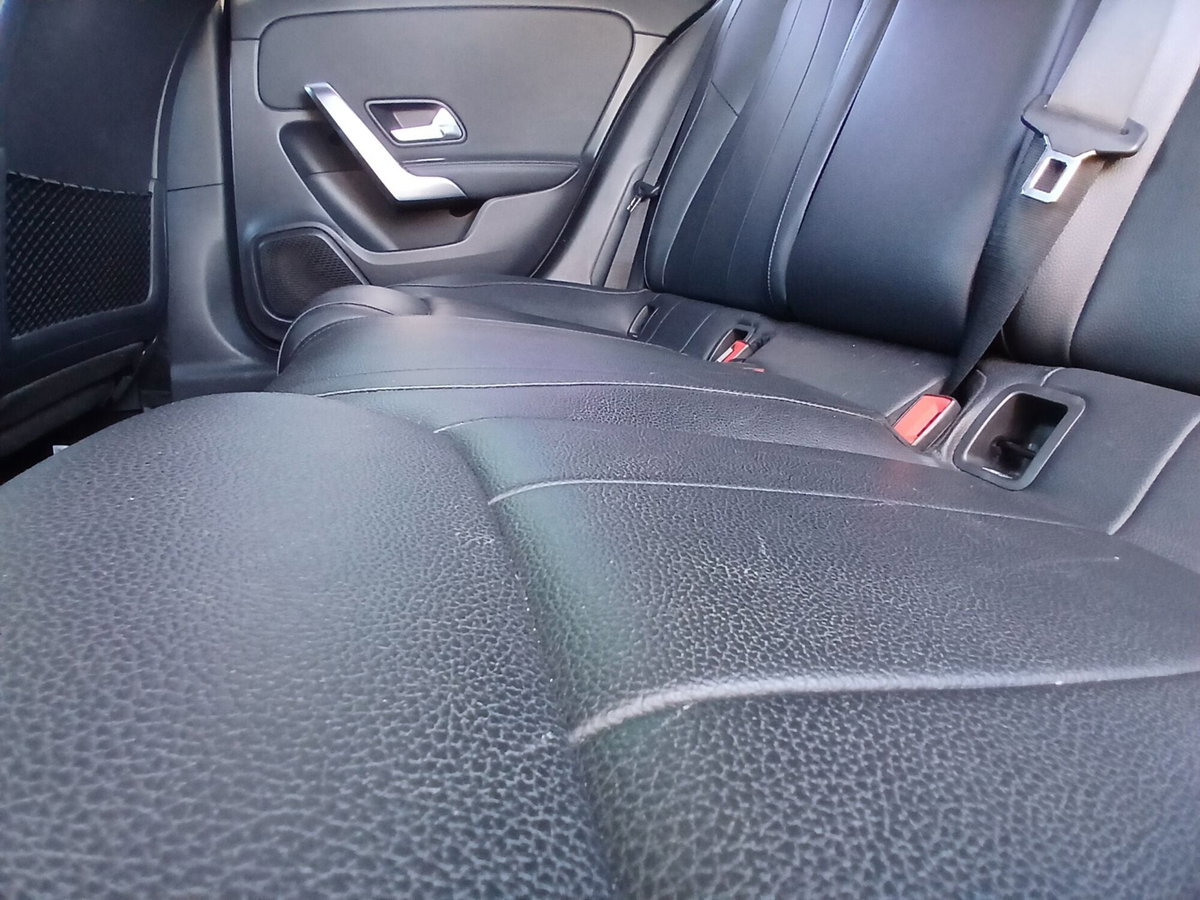 Mercedes-Benz Classe A 180 Automatic Sport (15)