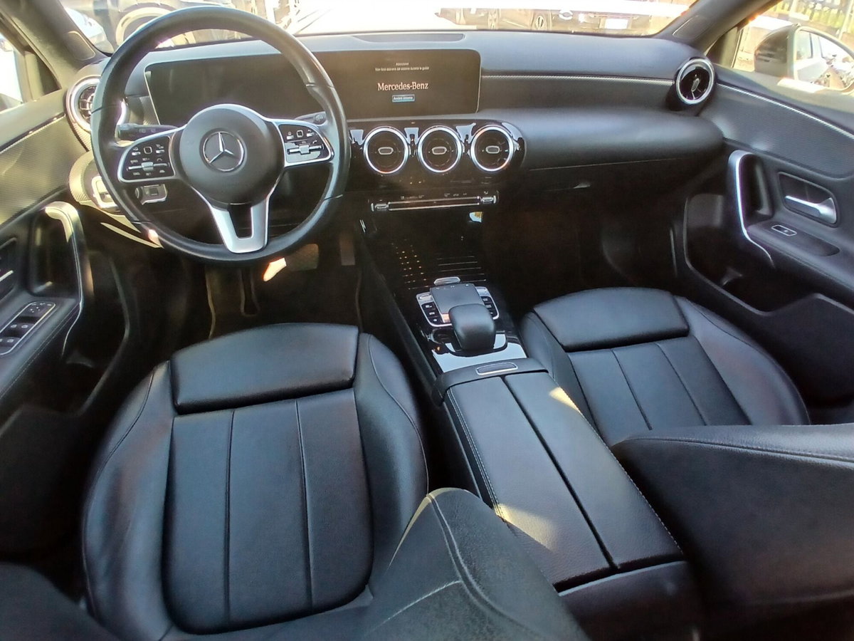 Mercedes-Benz Classe A 180 Automatic Sport (16)