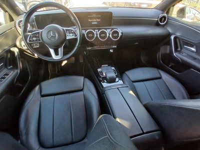 Mercedes-Benz Classe A 180 Automatic Sport (16)