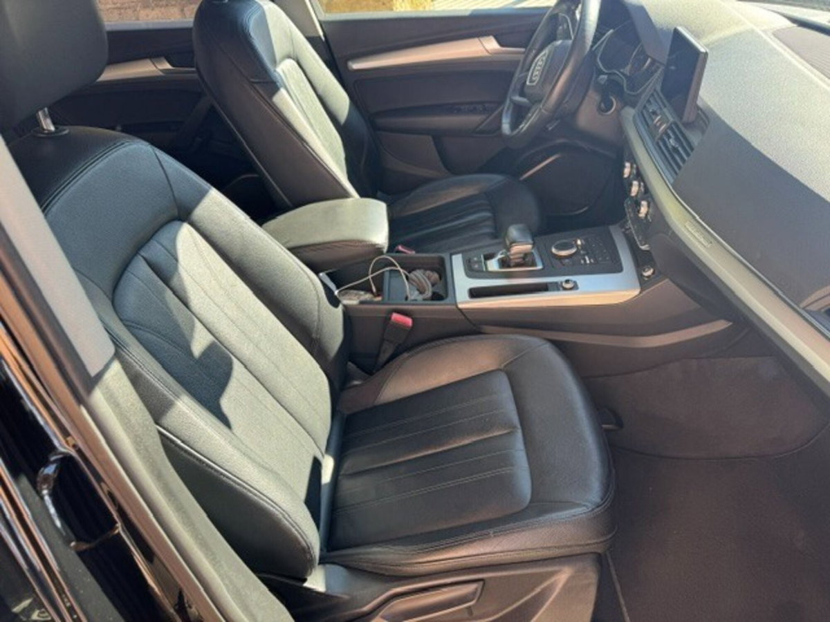 Audi Q5 35 TDI quattro S tronic (8)