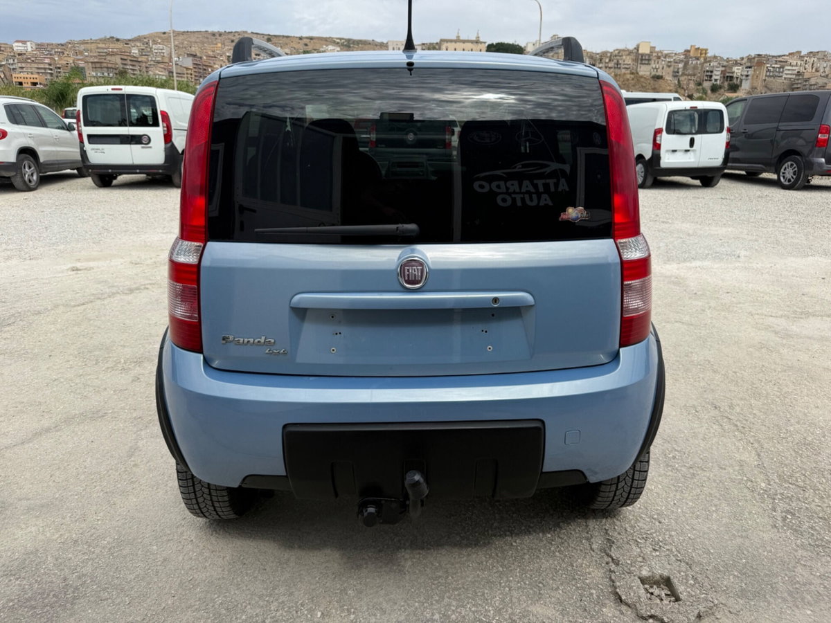 Fiat Panda 1.3 MJT 16V DPF 4x4 Climbing (6)