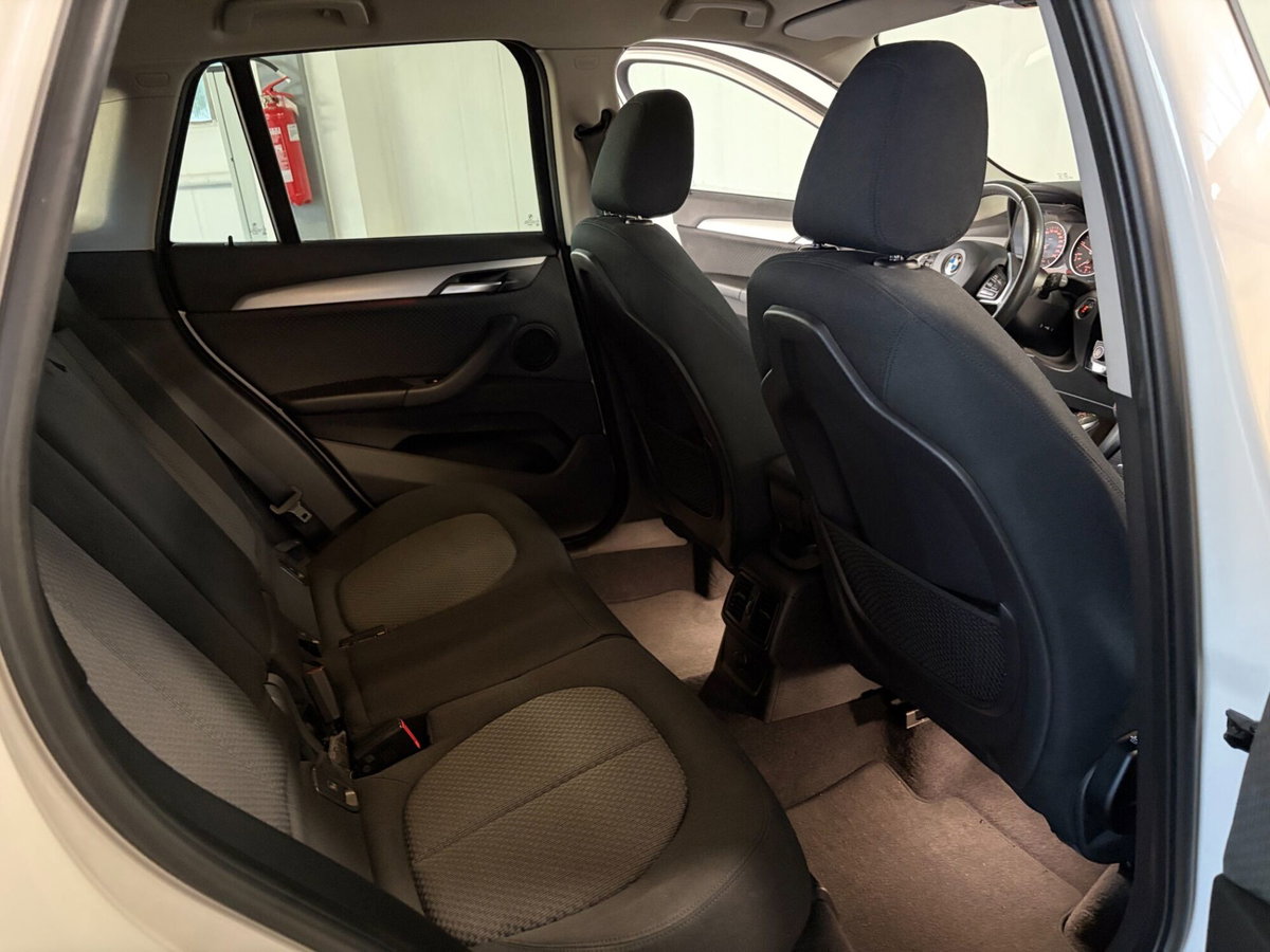 BMW X1 sDrive18d Sport (13)