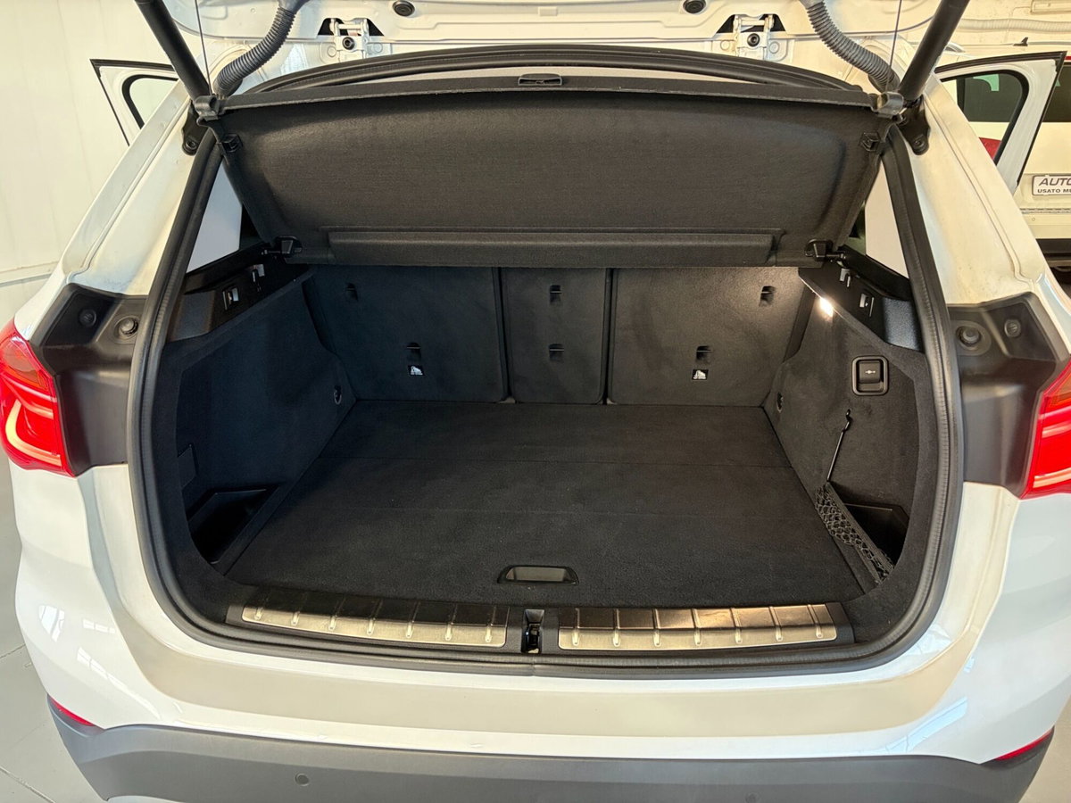 BMW X1 sDrive18d Sport (14)
