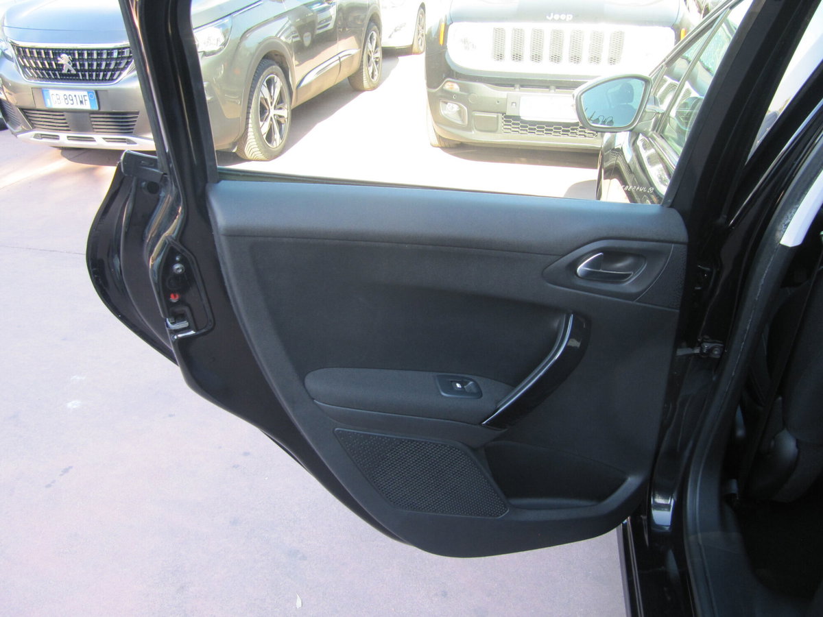 Peugeot 208 BlueHDi 100 Stop&Start 5 porte Active (15)
