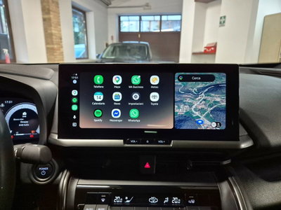 Toyota Toyota C-HR 1.8 hv Lounge fwd e-cvt (14)
